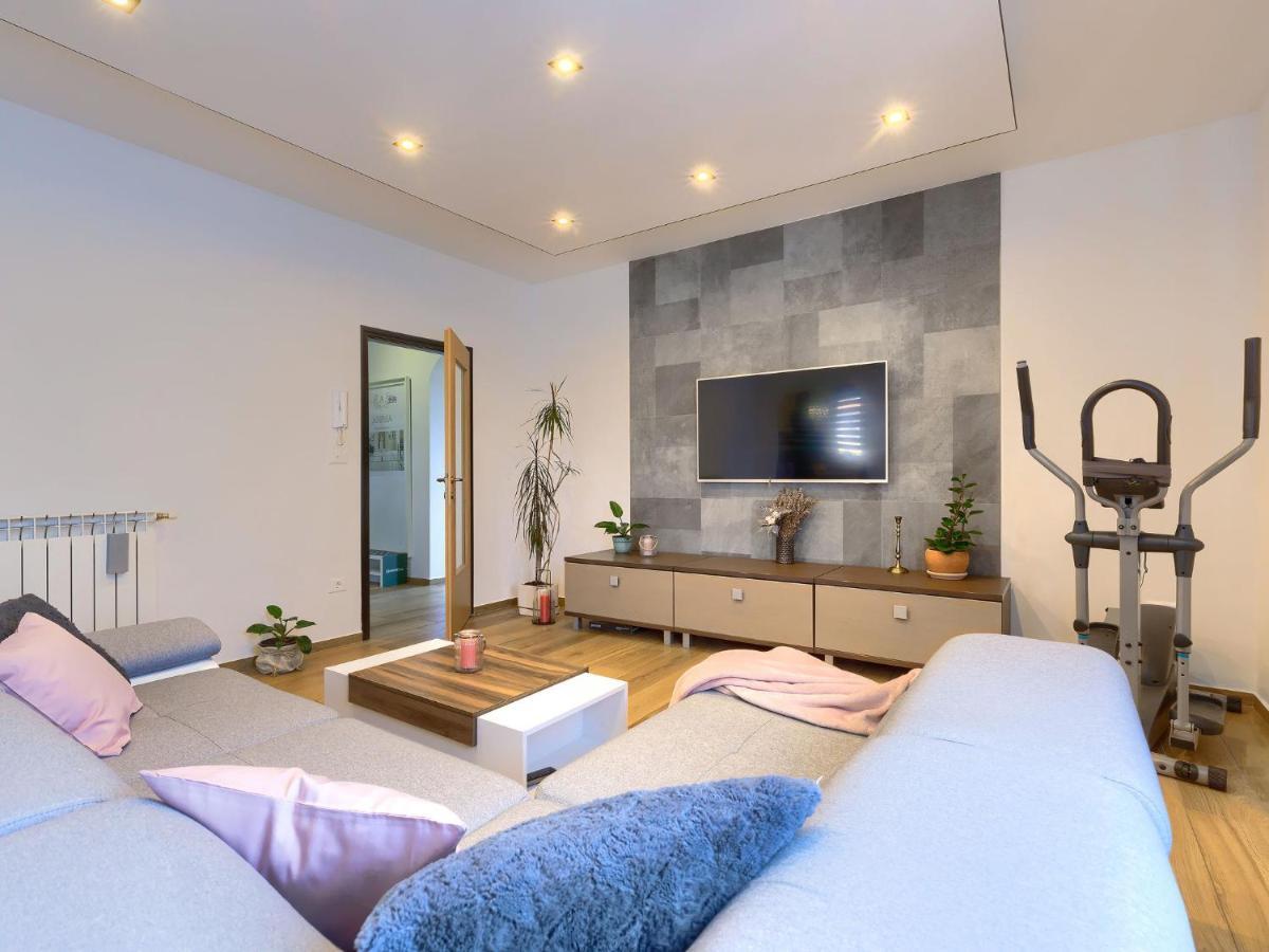 Holiday Home House Eric&Paolo By Interhome Pula Exteriör bild