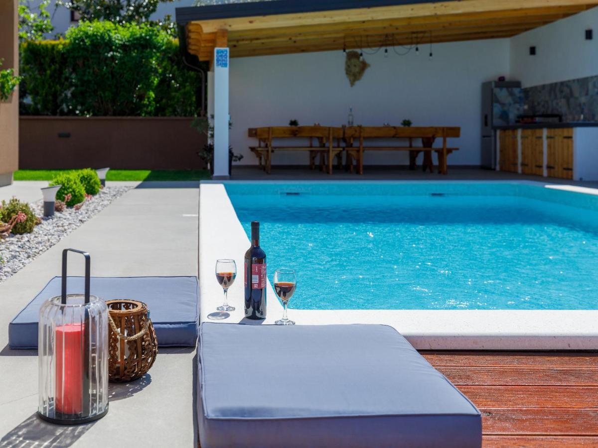 Holiday Home House Eric&Paolo By Interhome Pula Exteriör bild
