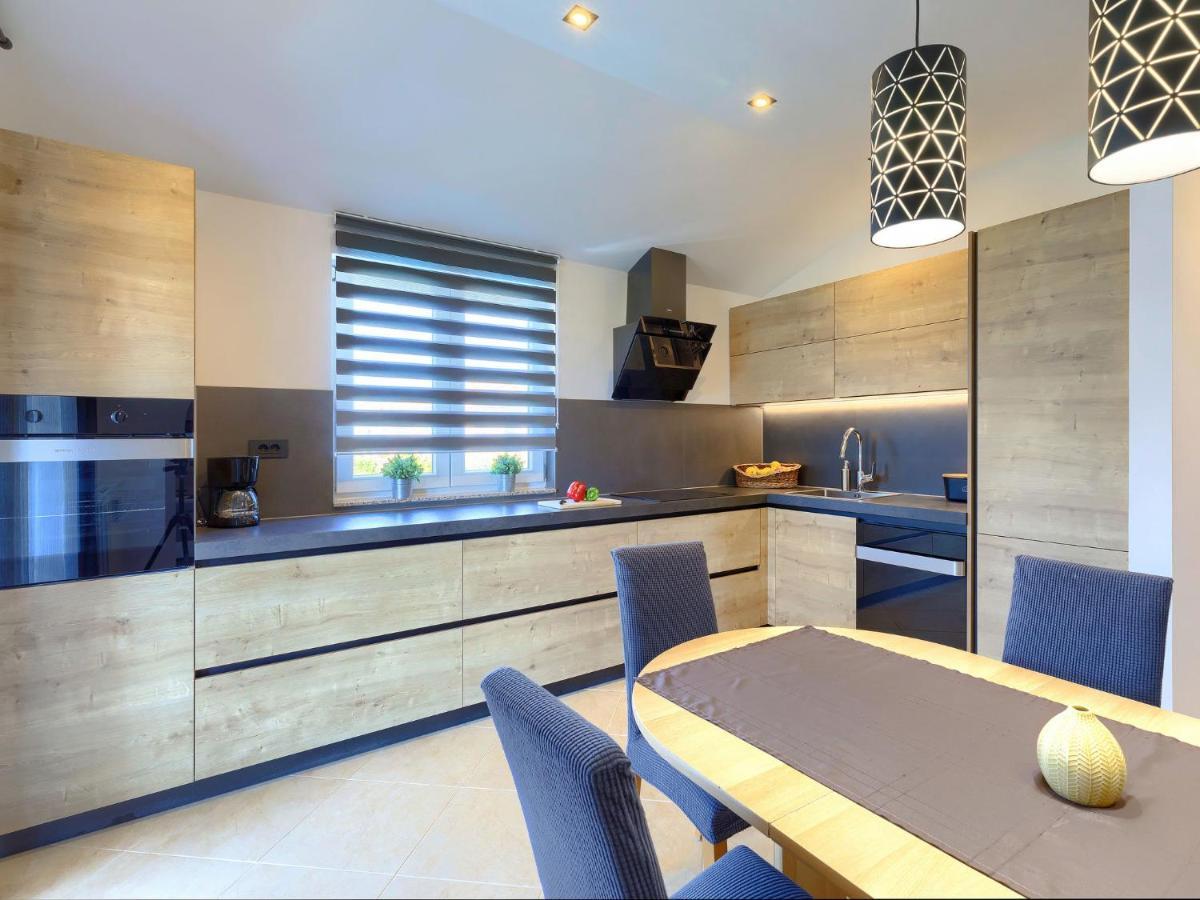 Holiday Home House Eric&Paolo By Interhome Pula Exteriör bild