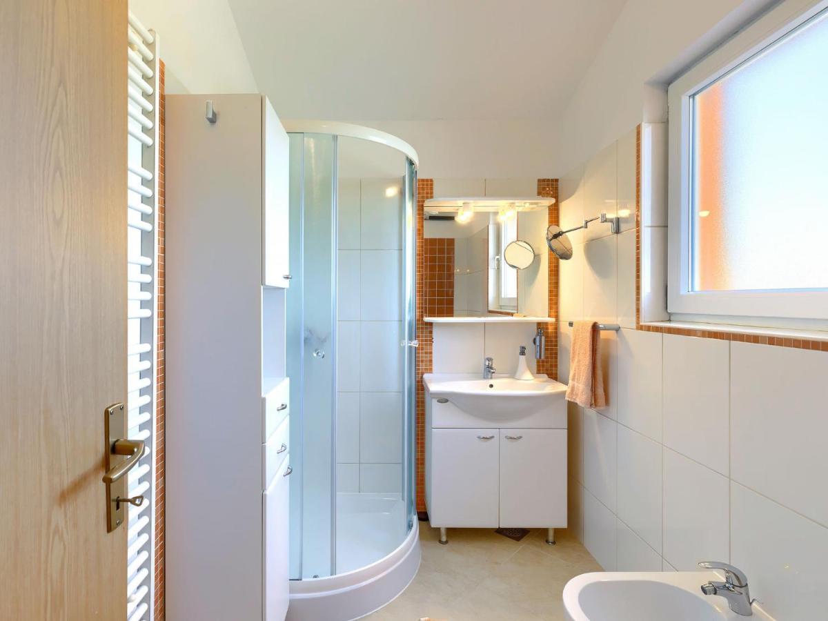 Holiday Home House Eric&Paolo By Interhome Pula Exteriör bild