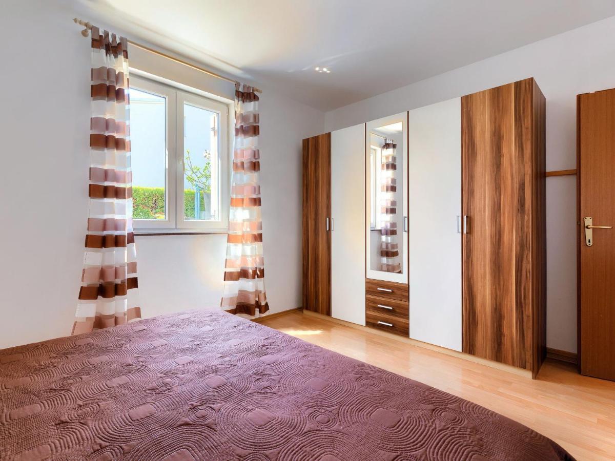 Holiday Home House Eric&Paolo By Interhome Pula Exteriör bild